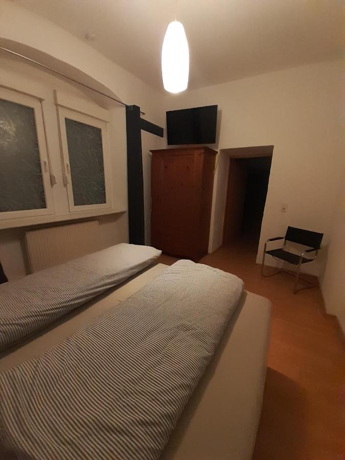 Fe Wo Am Alten Rathaus Andernach Eksteriør billede